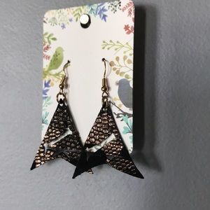 3/$20 ✨ Recycled Genuine Leather Earrings